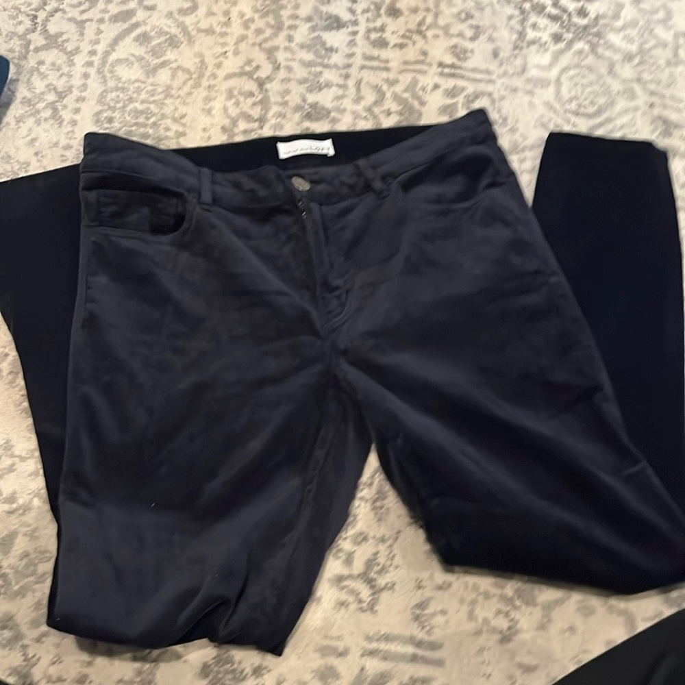 Ann Taylor loft stretch corduroy skinny pants. Navy blue.